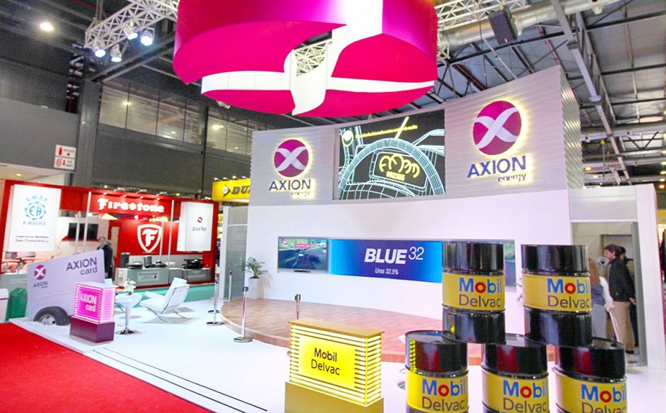 Stand AXION Energy Expotransporte 2016