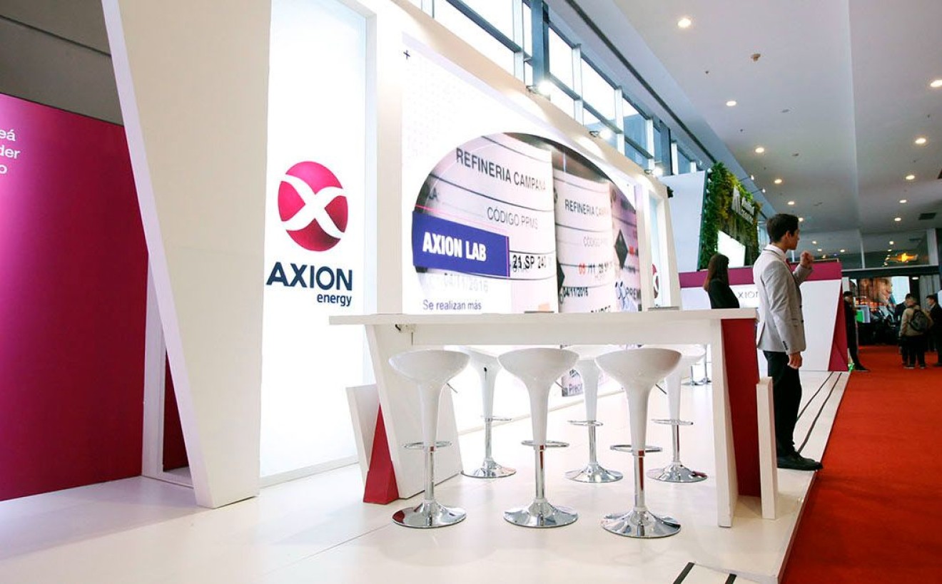 Stand Axion energy Salón del Automóvil 2017